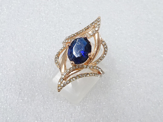 Japanese Kimono / Antique Accessories Metal